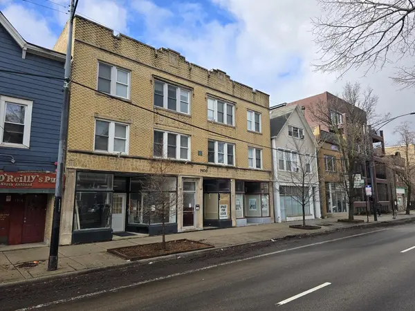 3918 N Ashland AVE, Chicago, IL 60613