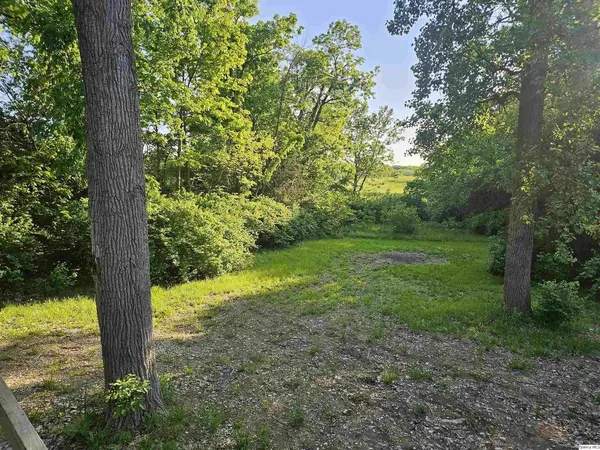9606 Rock Quarry RD, Quincy, IL 62305