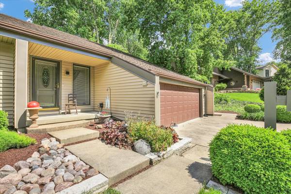 332 Indian Hills DR, Rantoul, IL 61866