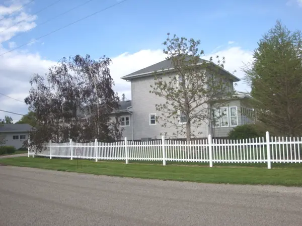 429 W Koplin AVE, Cissna Park, IL 60924