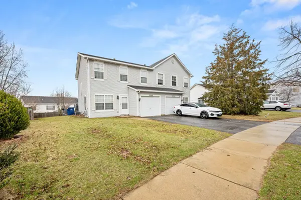 2269 Rebecca CIR, Montgomery, IL 60538
