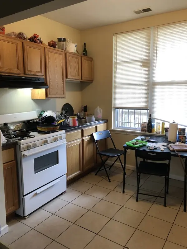 8001 S Exchange AVE, Chicago, IL 60617