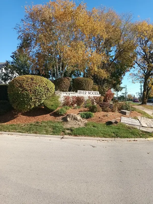 3 Merrimack CT, Bolingbrook, IL 60440
