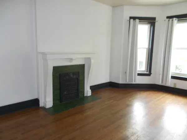 5715 S Sangamon AVE #2, Chicago, IL 60621