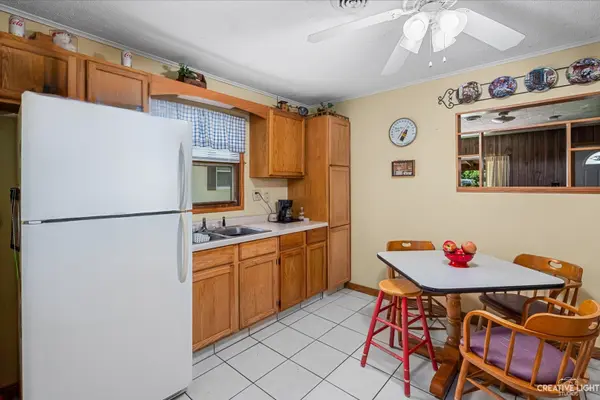 122 Barr Elms AVE, Joliet, IL 60433