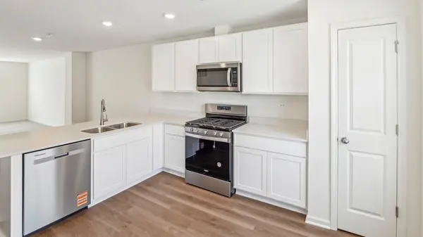 6395 Ulster DR, Tinley Park, IL 60477