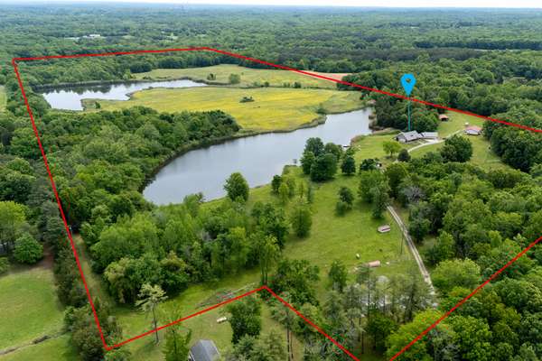 3351 N McGeesville RD, Carbondale, IL 62902
