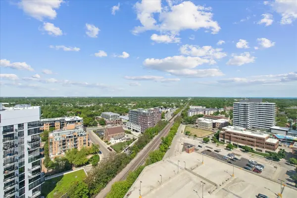 1720 Maple AVE #2240, Evanston, IL 60201