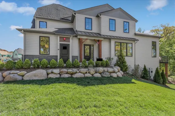 2020 Iron Ridge LN, Naperville, IL 60563