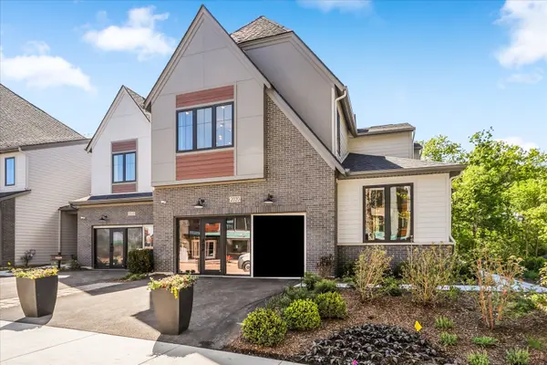 2020 Iron Ridge LN, Naperville, IL 60563