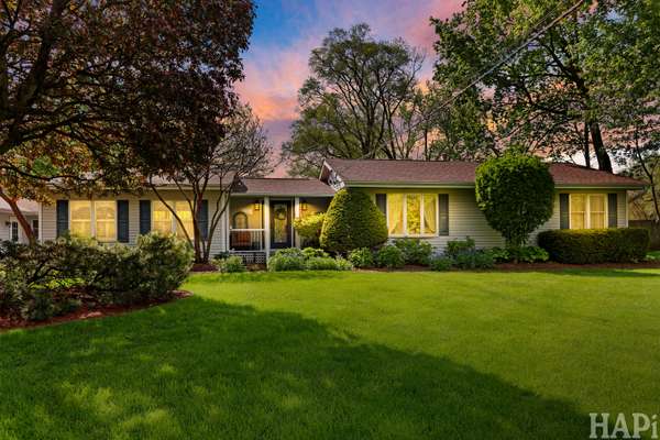 4403 Roberts RD, Island Lake, IL 60042