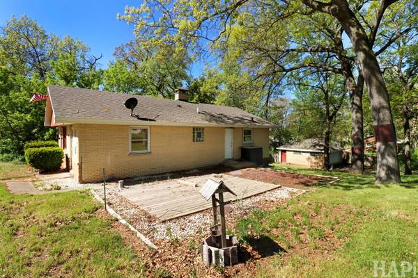 26 Woodland AVE, Fox Lake, IL 60020