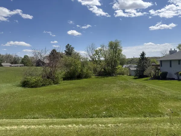 951 Lake Summerset RD, Davis, IL 61019