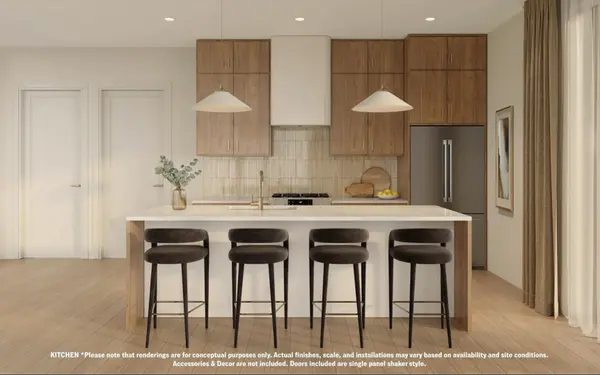 805 N California AVE #302, Chicago, IL 60622