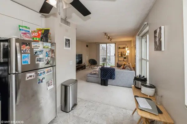 1212 N La Salle DR #1409, Chicago, IL 60610