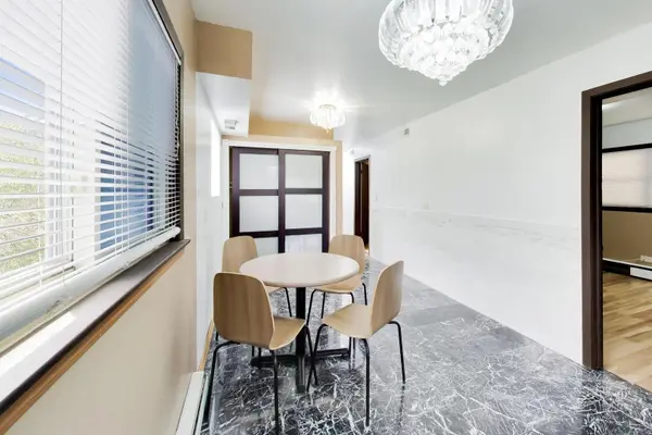 3111 W Foster AVE, Chicago, IL 60625
