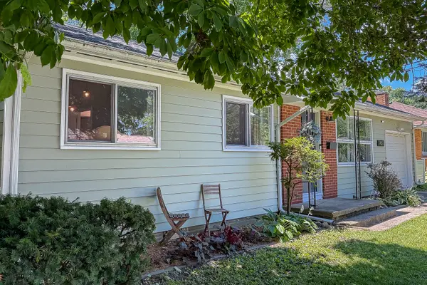 1407 E Fairlawn DR, Urbana, IL 61801