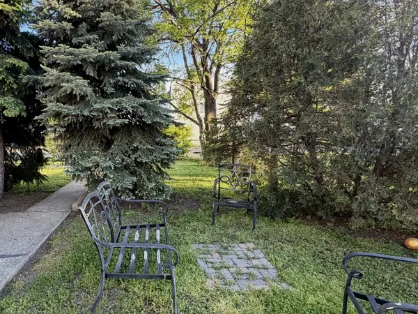 209 Ohio ST, Joliet, IL 60432