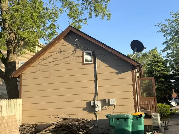209 Ohio ST, Joliet, IL 60432