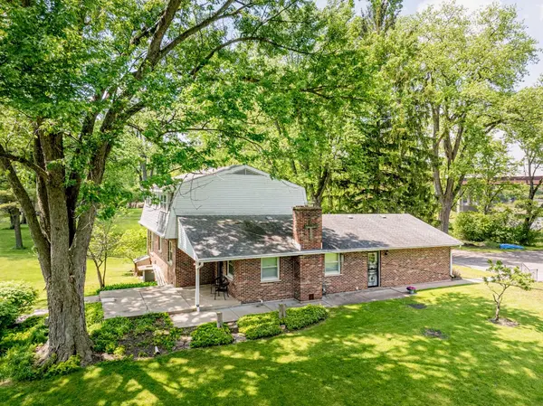 18N988 Angelina PL, Algonquin, IL 60102