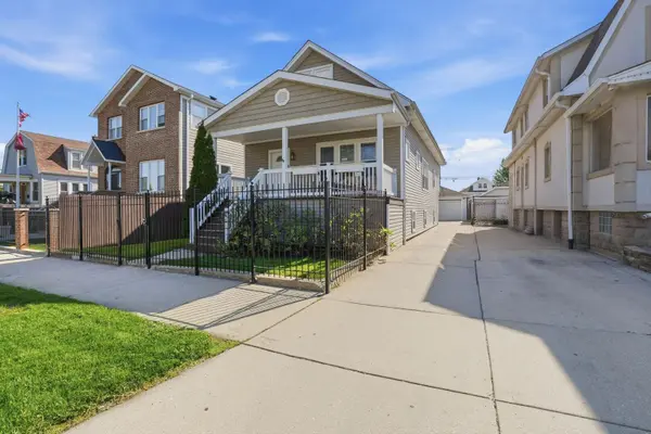 2923 N New England AVE, Chicago, IL 60634