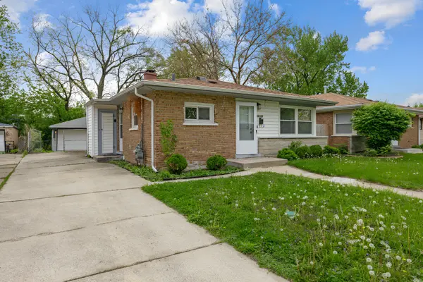 16329 Hermitage AVE, Markham, IL 60428