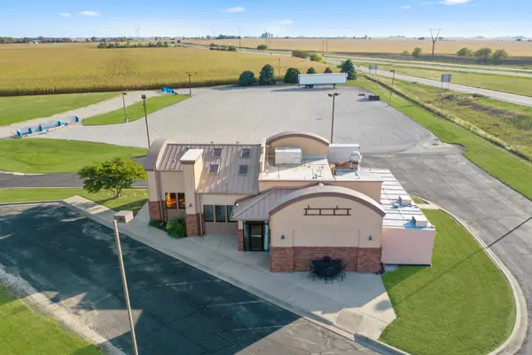 6 Calvary DR, Wenona, IL 61377