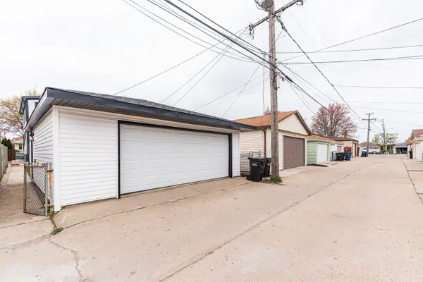 4129 N Oketo AVE, Norridge, IL 60706