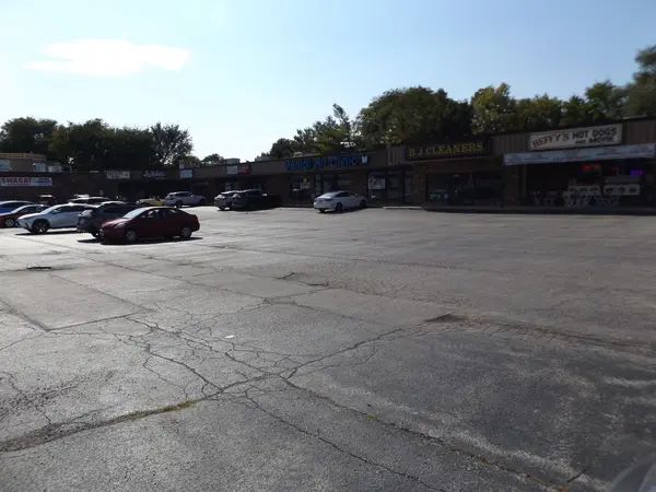 1502 N Elmhurst RD, Mount Prospect, IL 60056