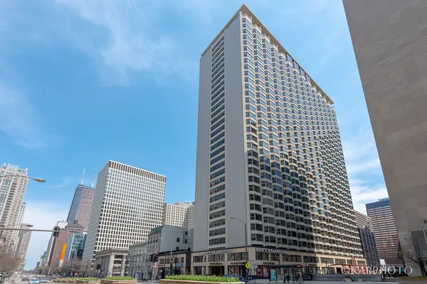 535 N Michigan AVE #806, Chicago, IL 60611
