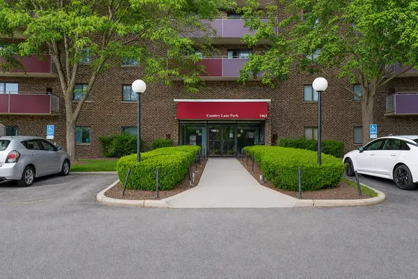 1463 Mercury DR #219, Schaumburg, IL 60193