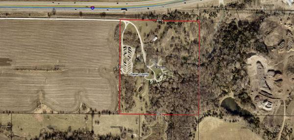 36026 Jewell CT, Earlham, IA 50072