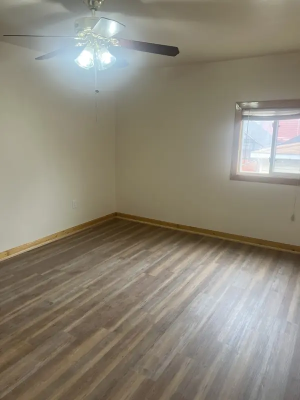 10143 S Avenue L AVE #1, Chicago, IL 60617