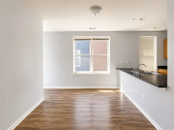 3506 S State ST #312, Chicago, IL 60616