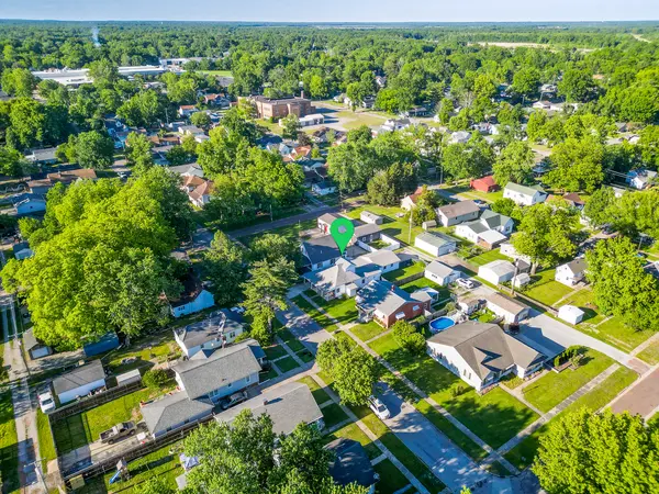 312 N 11th ST, Herrin, IL 62948