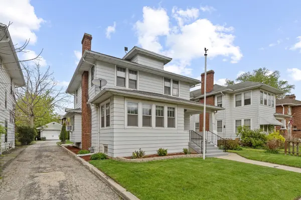 416 Hull CT, Waukegan, IL 60085