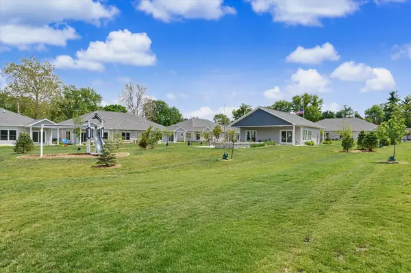 503 S 5th ST, Fairbury, IL 61739