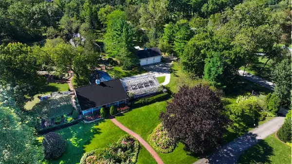Address not disclosed, North Barrington, IL 60010
