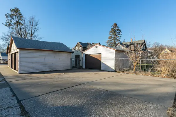 2115 W 4 ST, Davenport, IA 52802