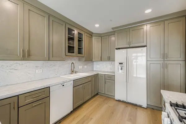 820 Weidner RD #409, Buffalo Grove, IL 60089