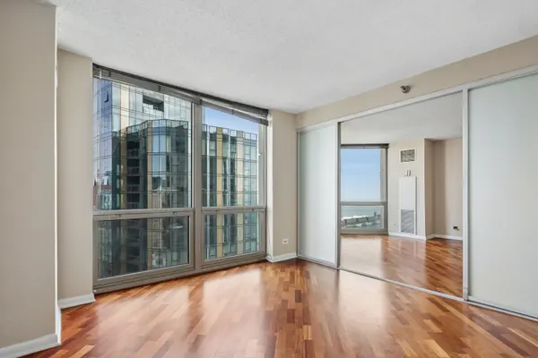 195 N Harbor DR #4209, Chicago, IL 60601