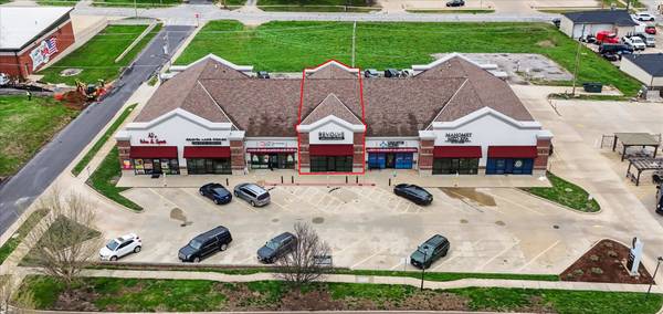 604 E Main ST, Mahomet, IL 61853