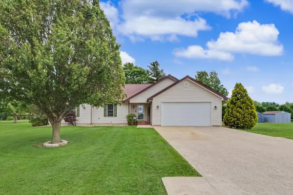 296 N 070 East RD, Loda, IL 60948
