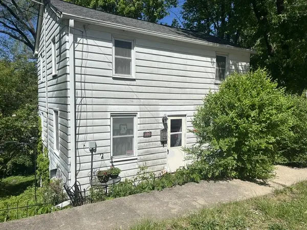 208 N Carroll ST, Mt. Carroll, IL 61053