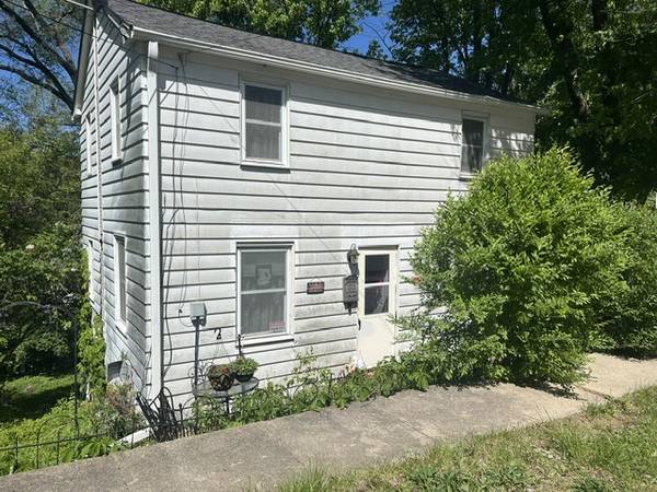 208 N Carroll ST, Mt. Carroll, IL 61053