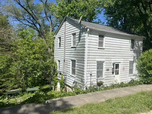 208 N Carroll ST, Mt. Carroll, IL 61053