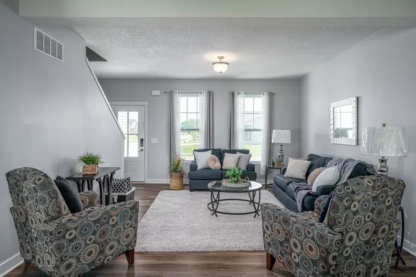 1120 Eagles Crest DR, Davenport, IA 52804