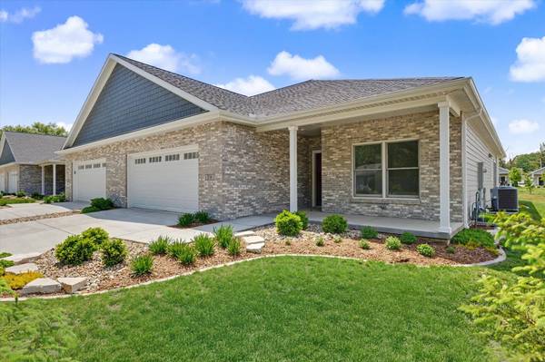 506 S 6th ST, Fairbury, IL 61739
