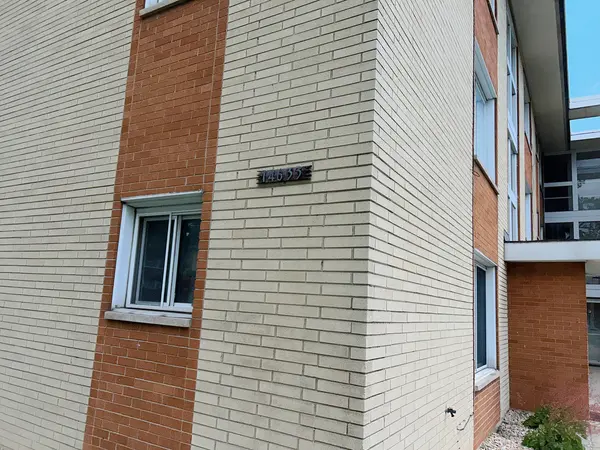 14633 Keystone AVE #3H, Midlothian, IL 60445