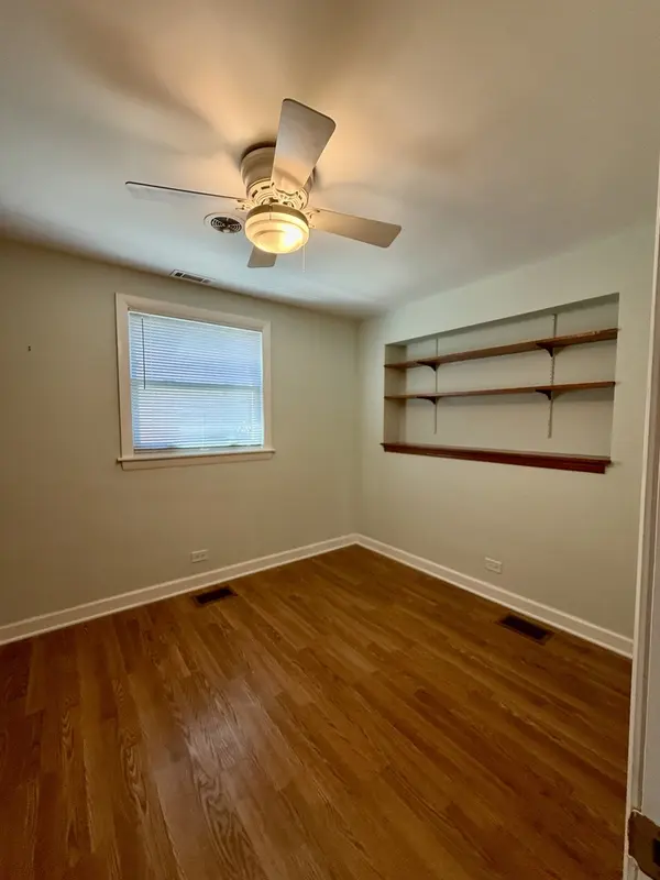 4138 Custer AVE, Brookfield, IL 60513
